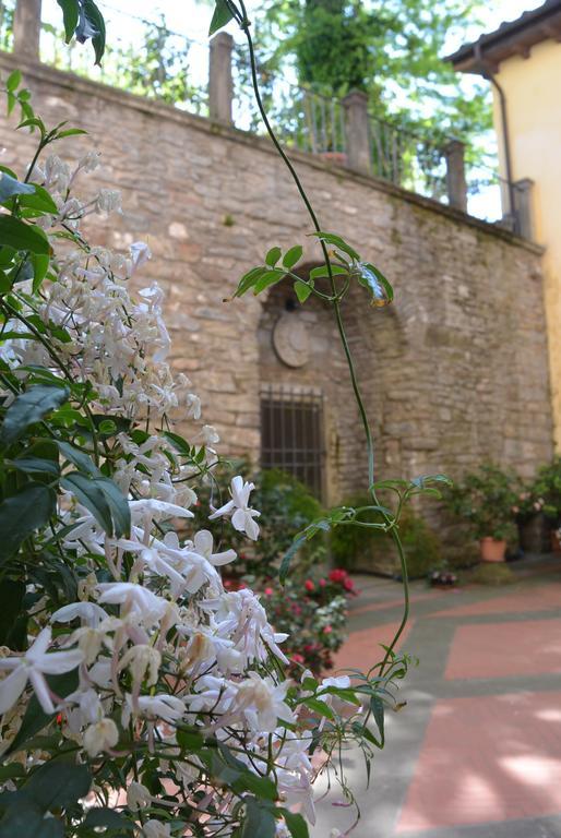 Palazzo Torriani Hotell Marradi Exteriör bild